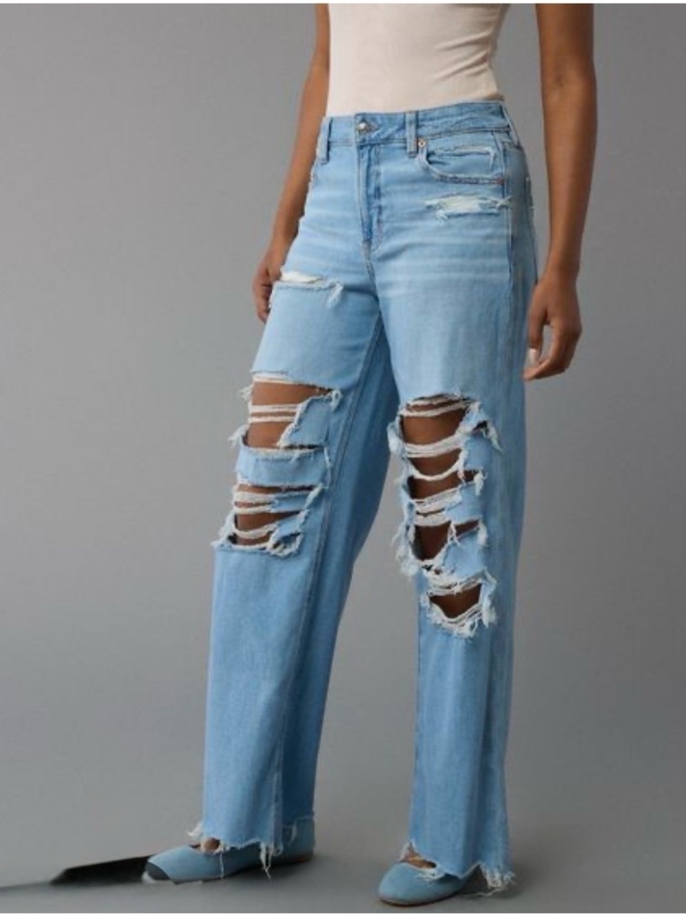 AE Strigid Curvy Ripped Super High-Waisted Baggy Straight Jean